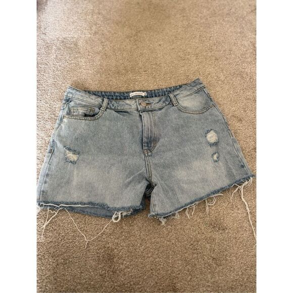 NWOT Avec Les Filles Cut Off Denim Jean Jorts Shorts Women Sz 30Light Wash Distr - Picture 1 of 8